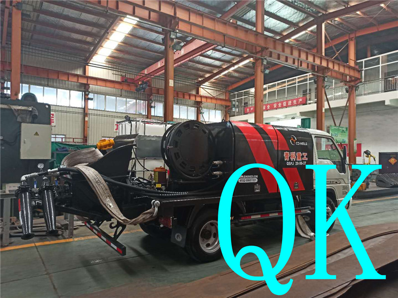 混凝土泵 青科重工 濕噴臺(tái)車 混凝土泵 青科重工 濕噴臺(tái)車