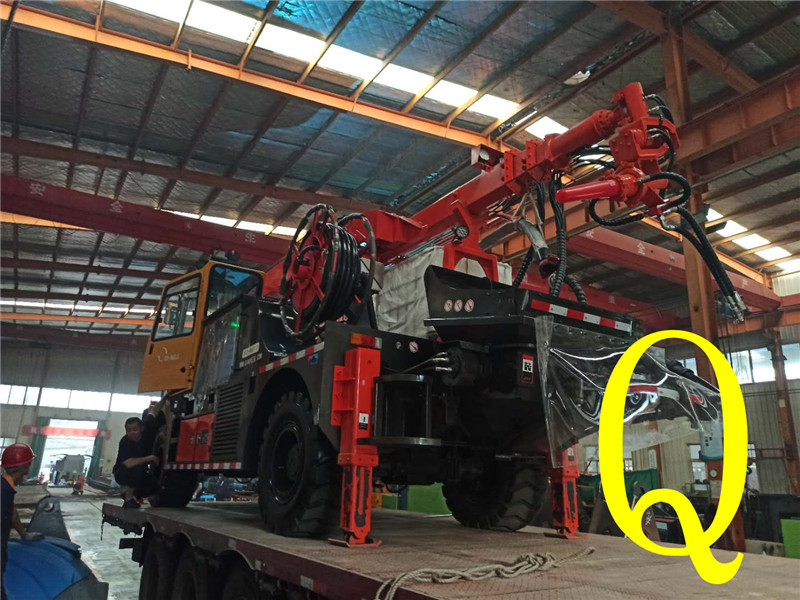 混凝土泵 青科重工 濕噴臺(tái)車