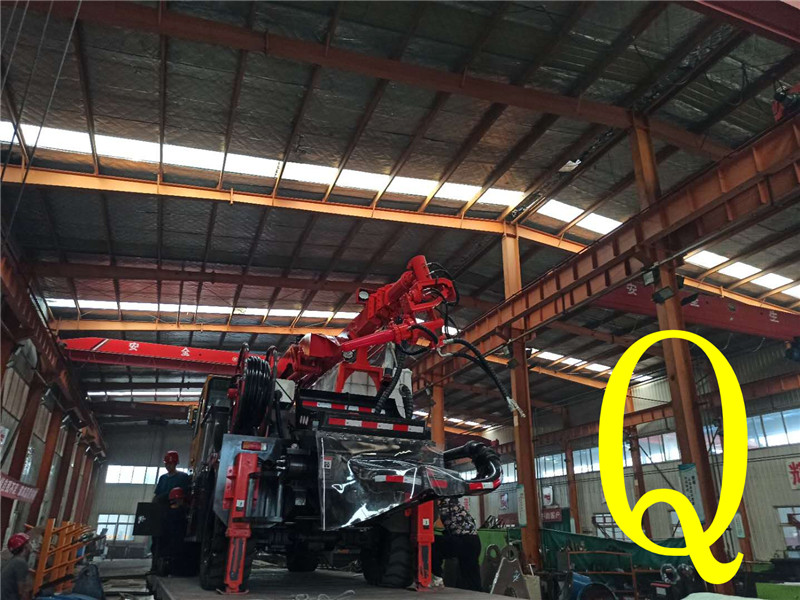 混凝土泵 青科重工 濕噴臺(tái)車