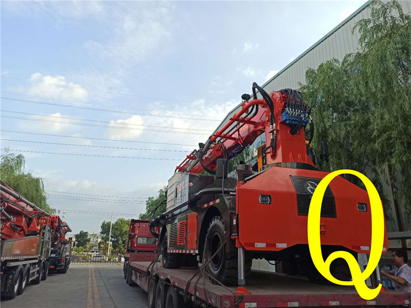 混凝土泵 青科重工 濕噴臺(tái)車