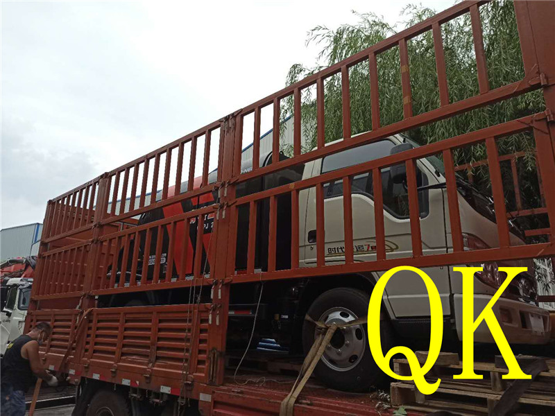 混凝土泵 青科重工 雙噴頭濕噴機(jī) 混凝土泵 青科重工 雙噴頭濕噴機(jī)