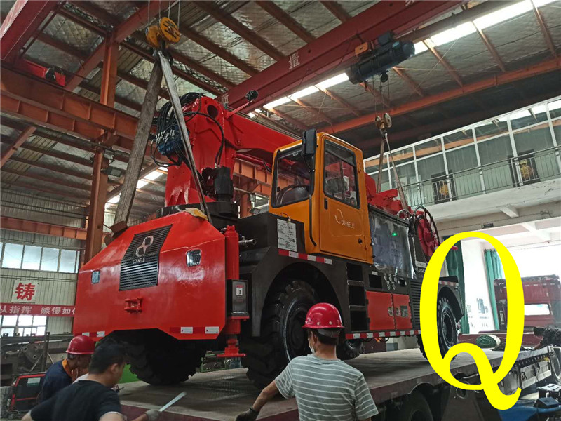 混凝土泵 青科重工 濕噴臺車 混凝土泵 青科重工 濕噴臺車